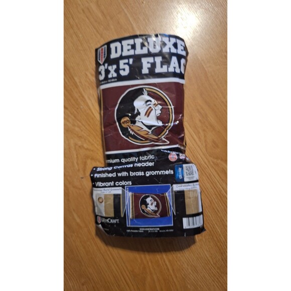 New Florida State Seminoles 3x5 Flag Deluxe Banner NCAA College - Picture 1 of 3